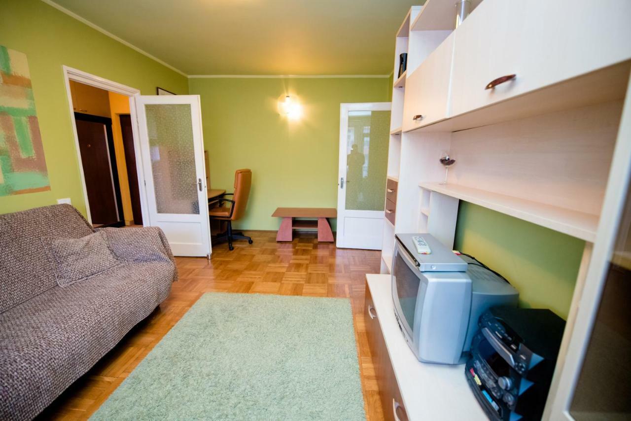 Arena Sirius Apartament Apartament Bucureşti