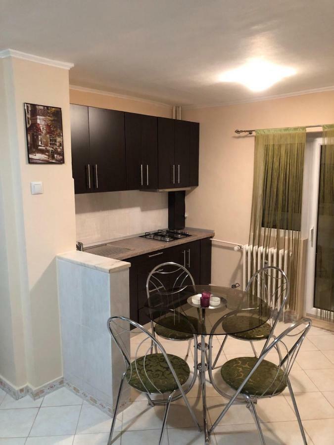Beatrice Apartment