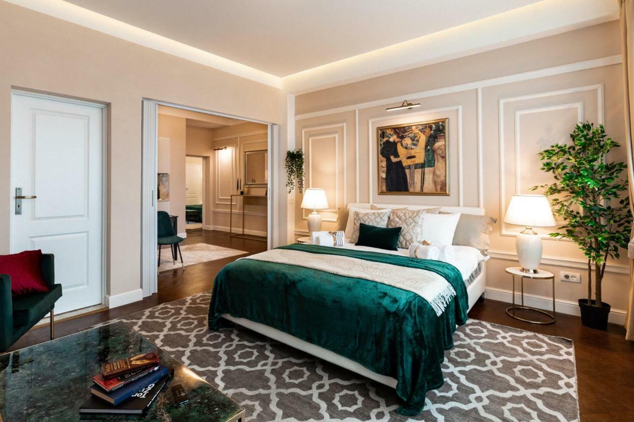 Apartament Qult - Golden Nest *