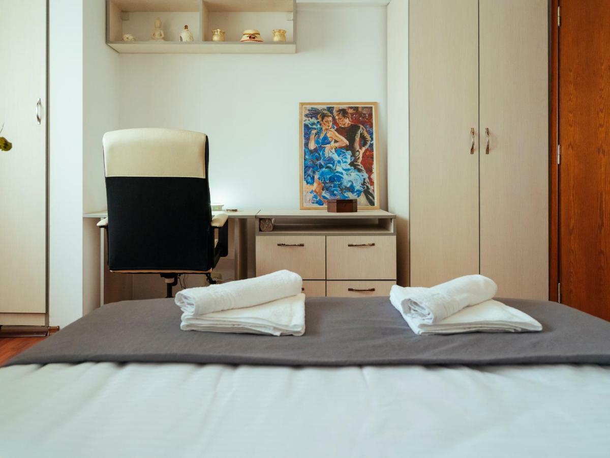 Cantemir Sunny Apartment