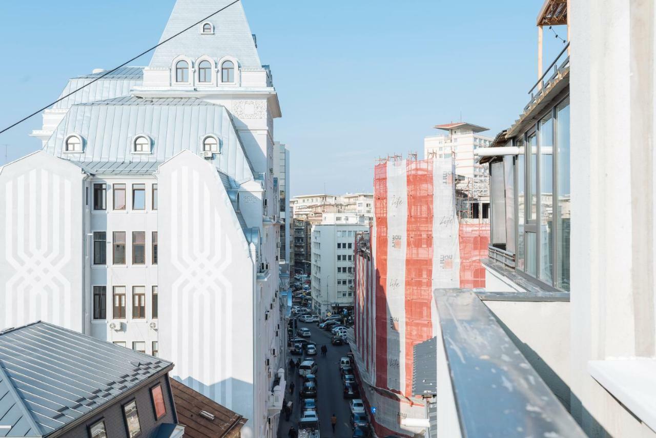 Brezoianu Spacious Flat *