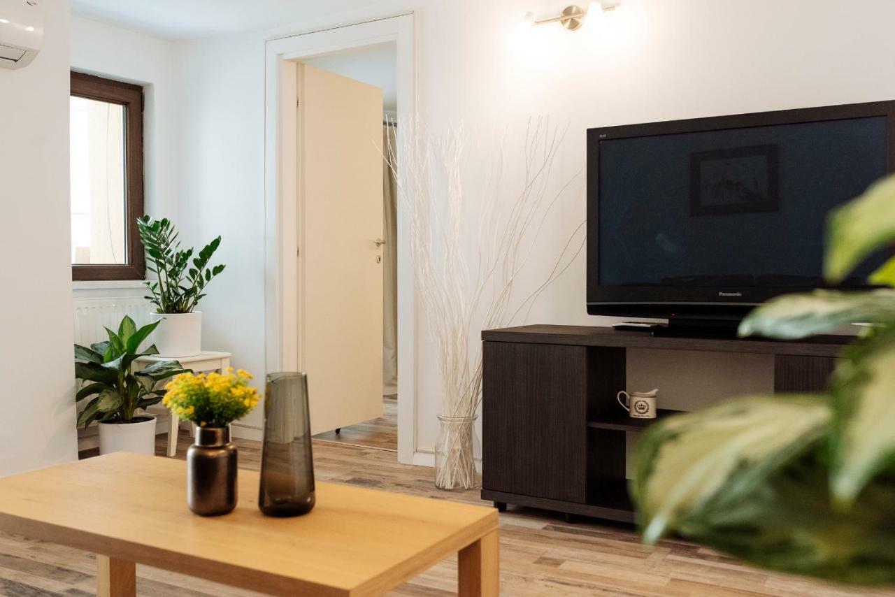 Lovely House And Courtyard In Center Apartamento *