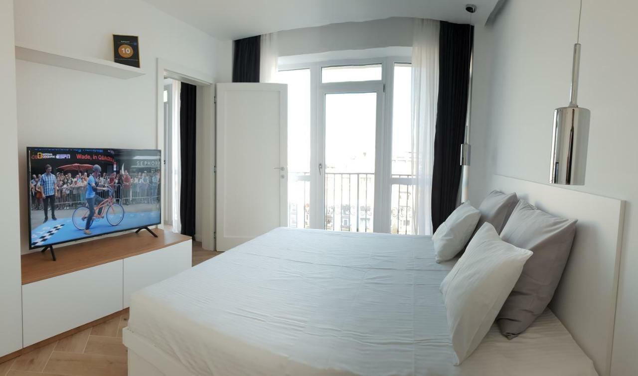 Apartamento Ale's In The Center Bucareste