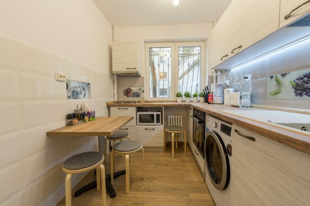 Stylish & Cozy One Bedroom - Adela - Ideal For Long * Bucureşti