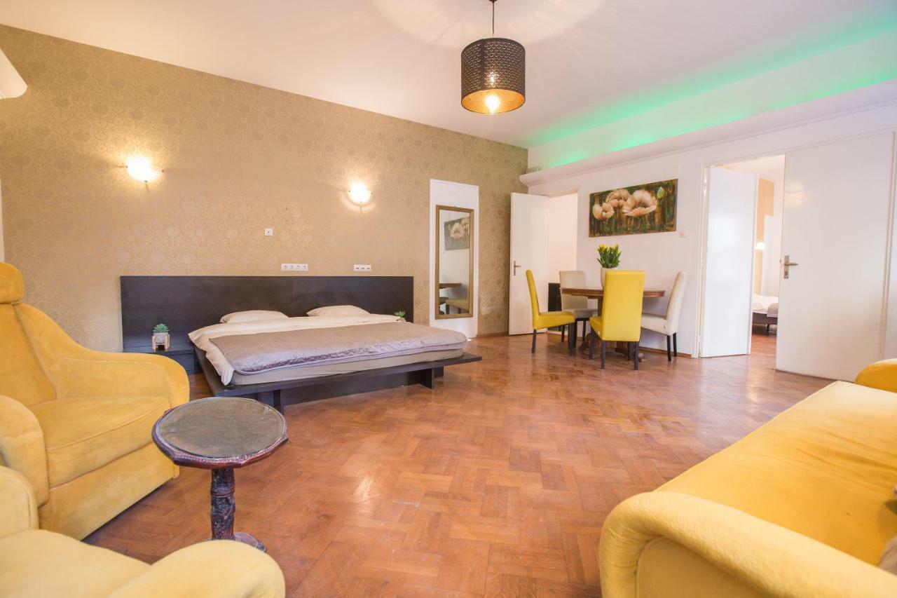Color Nicolae Tonitza St Apartment