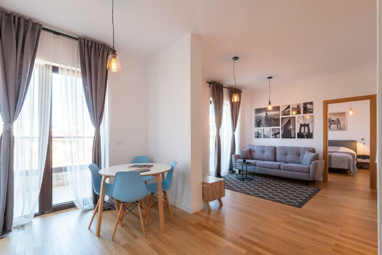 Central Apartment * Bucharest