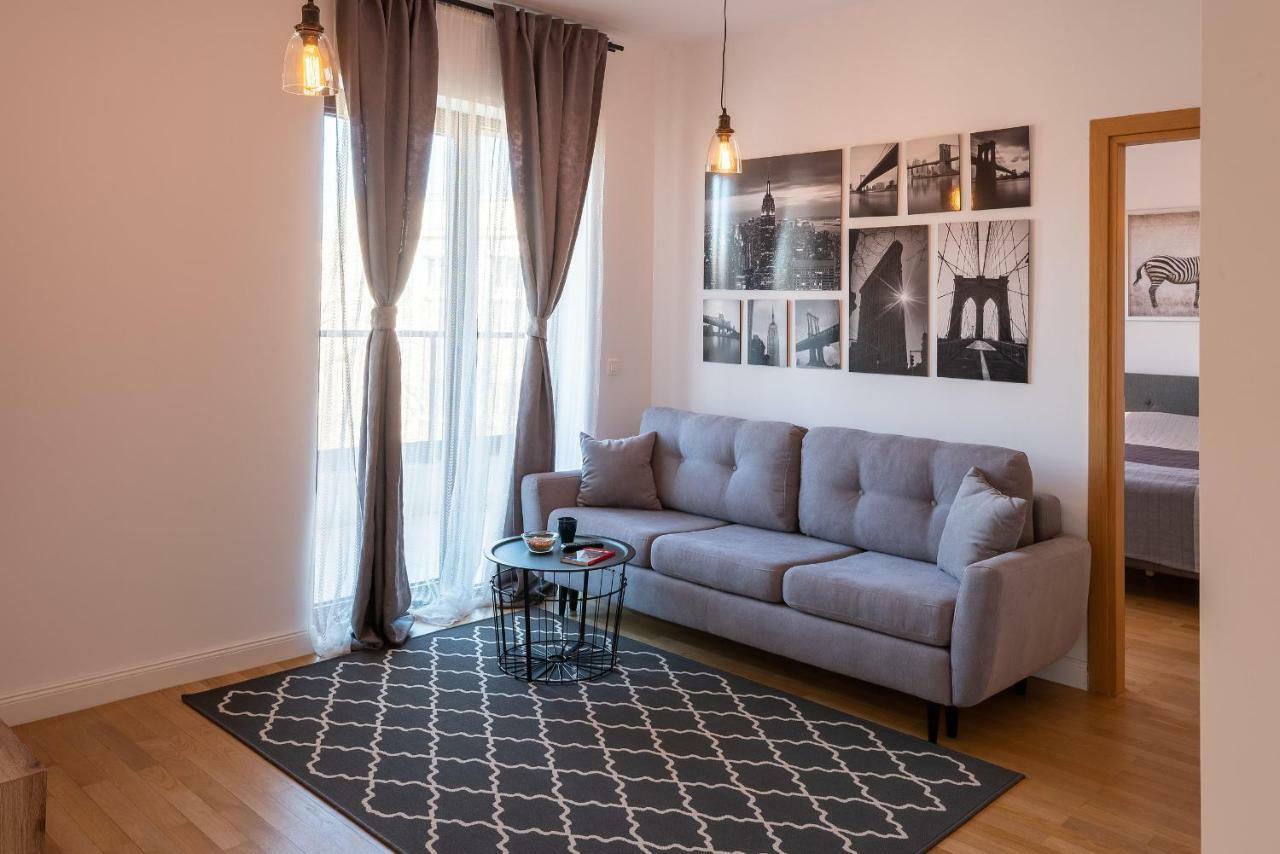 Central Apartment *
