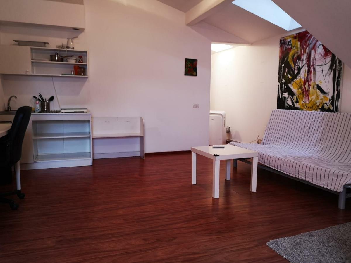 40 Strada Mitropolitul Nifon *