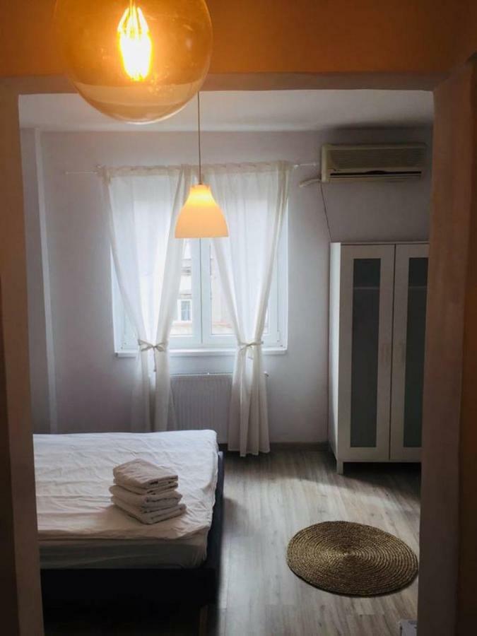 Apartamento Old 2 Bucareste