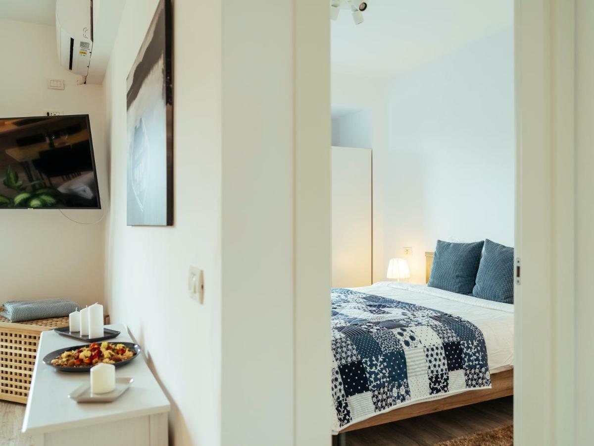 Bright And Spacious Apartment- Piata Amzei Apartamento