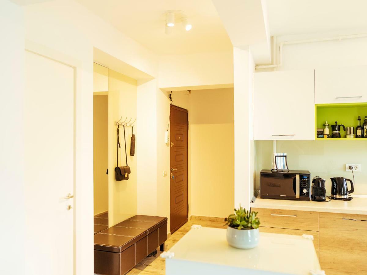 Bright And Spacious Apartment- Piata Amzei Apartamento Bucareste