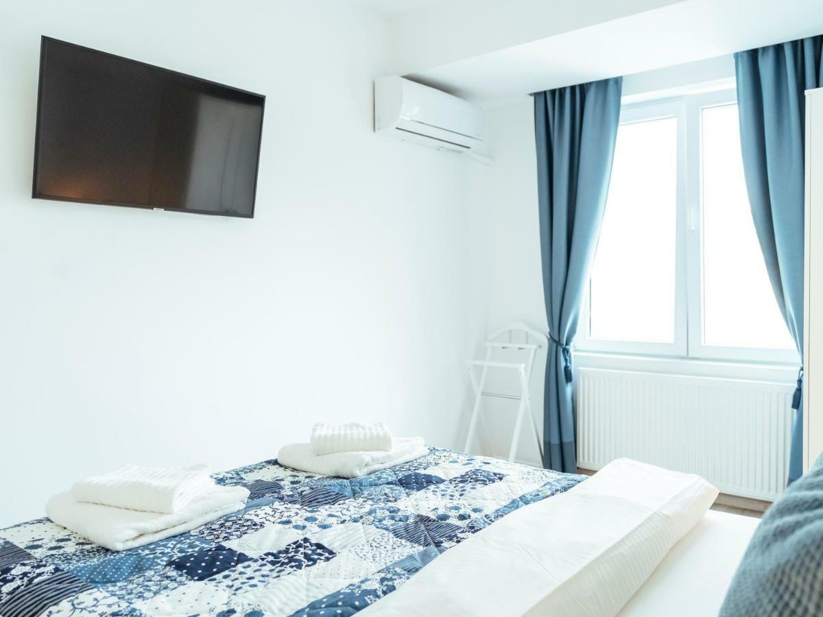 Bright And Spacious Apartment- Piata Amzei Apartamento