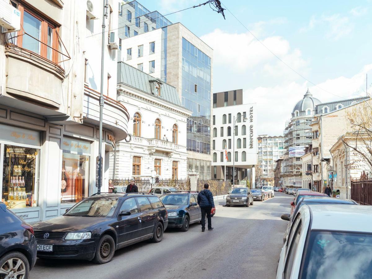Alba On Calea Victoriei * Bucharest