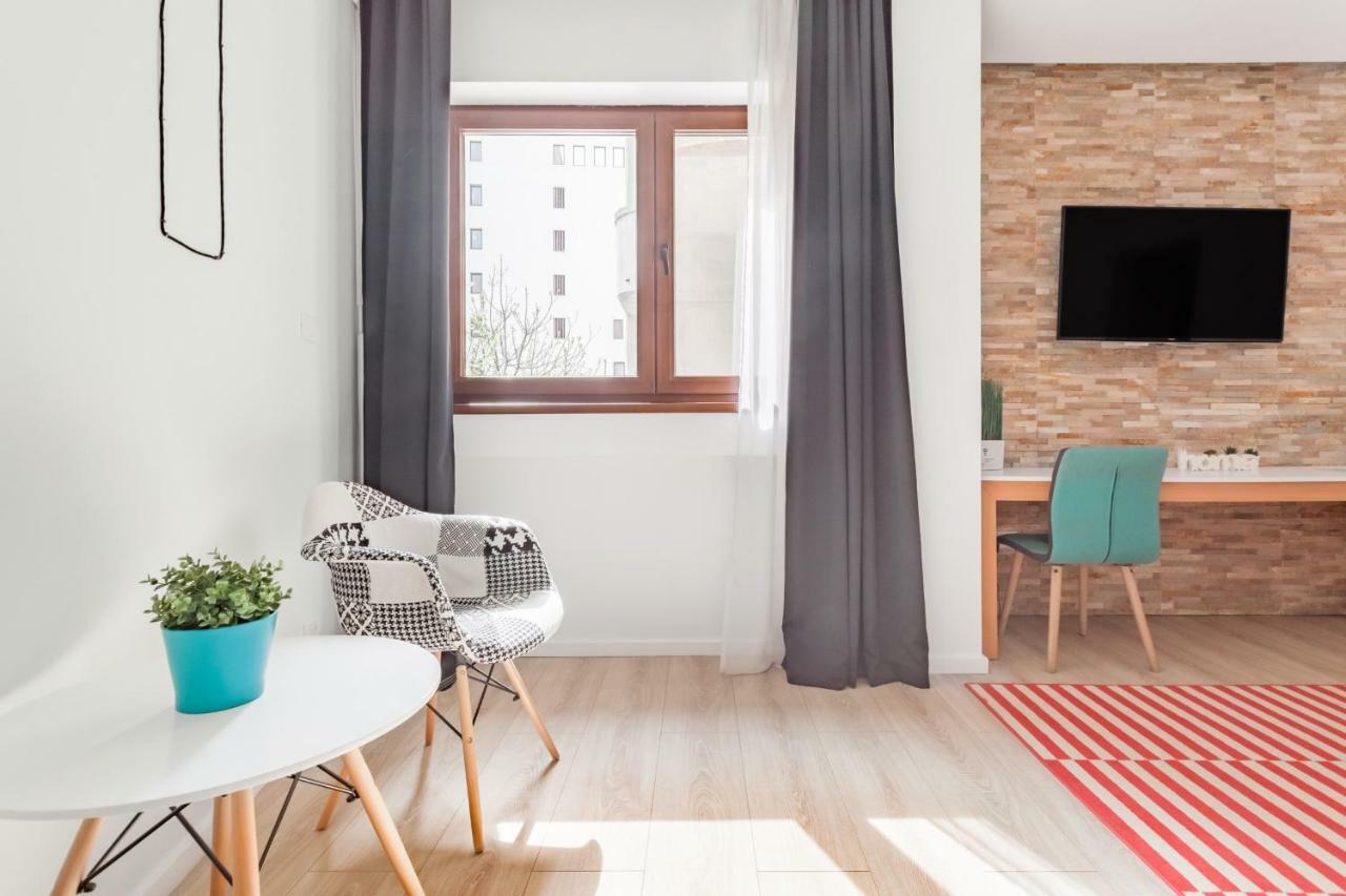 Sky Studio - Ultracentral * Bucureşti