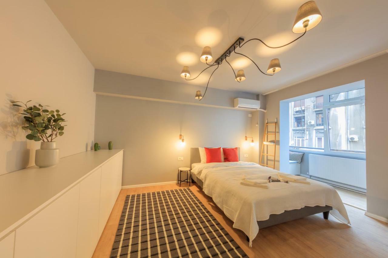 Apartment Chic - Ferrari - Old Town Bucharest