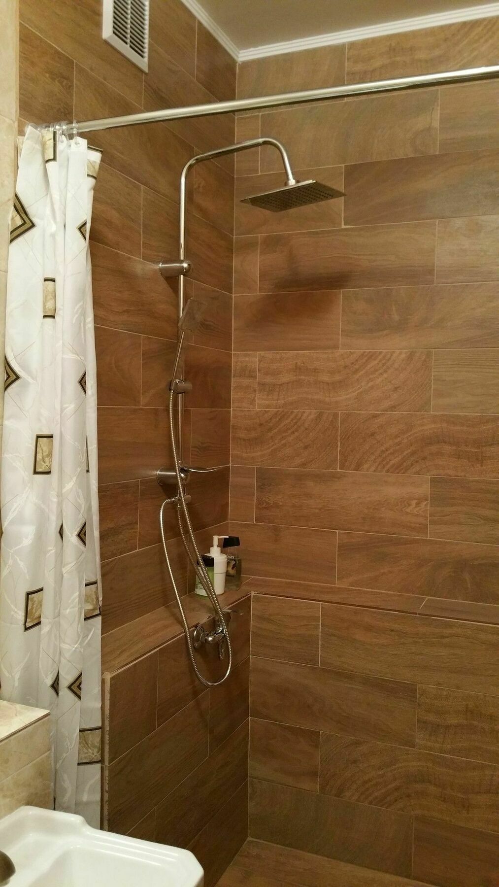 Apartment Redbed Self-catering Bucharest