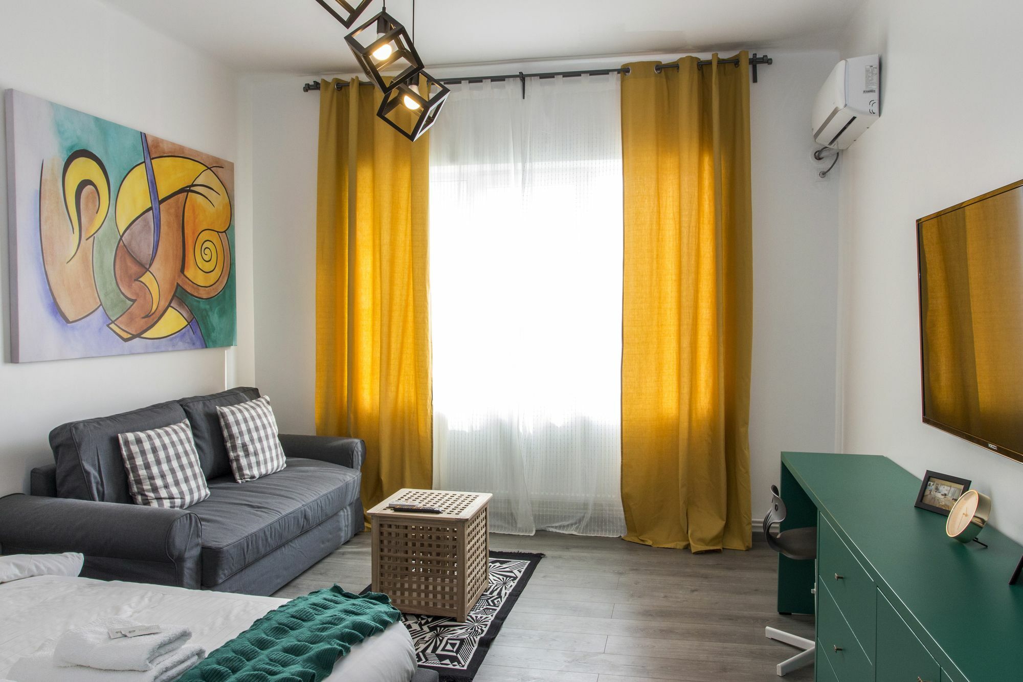 Redbed Self-catering Apartment Bucharest