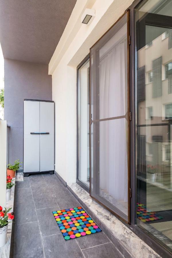 Apartament Dristor Day Studio Bucureşti