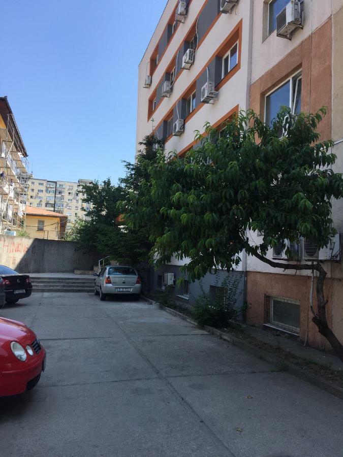 Kenzia Prive Apartment