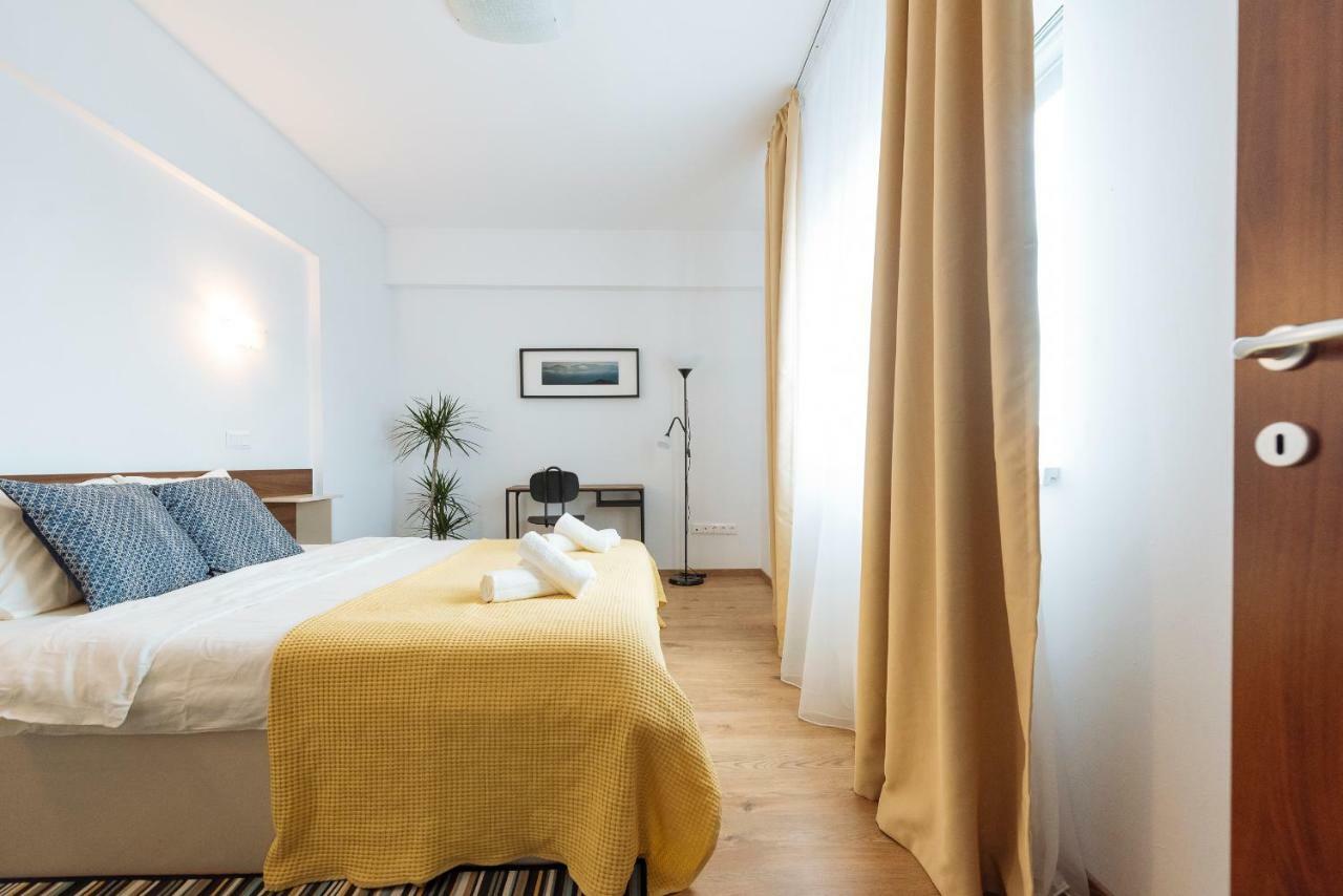 Sunny Muncii Apartament *