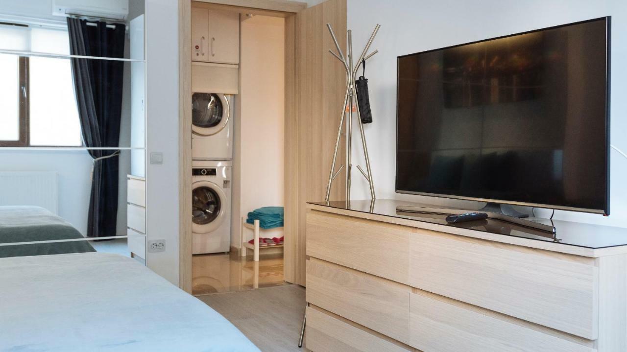 Apartamento Luxury Flat 8 Near Metro Bucareste