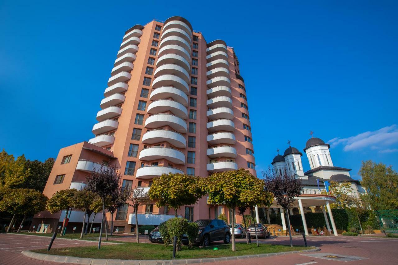 Nassif Estates *