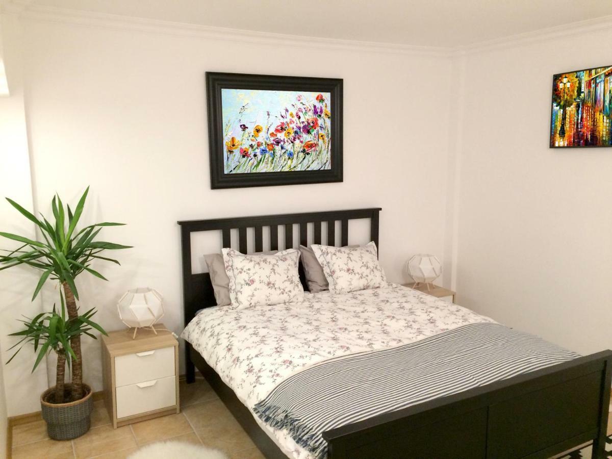 My Little Apartment