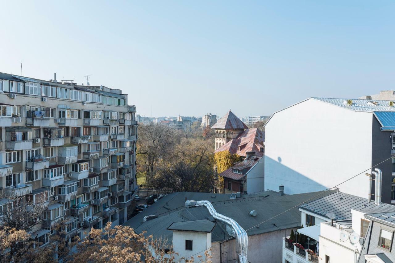 Apartment Brezoianu Spacious Flat Bucharest