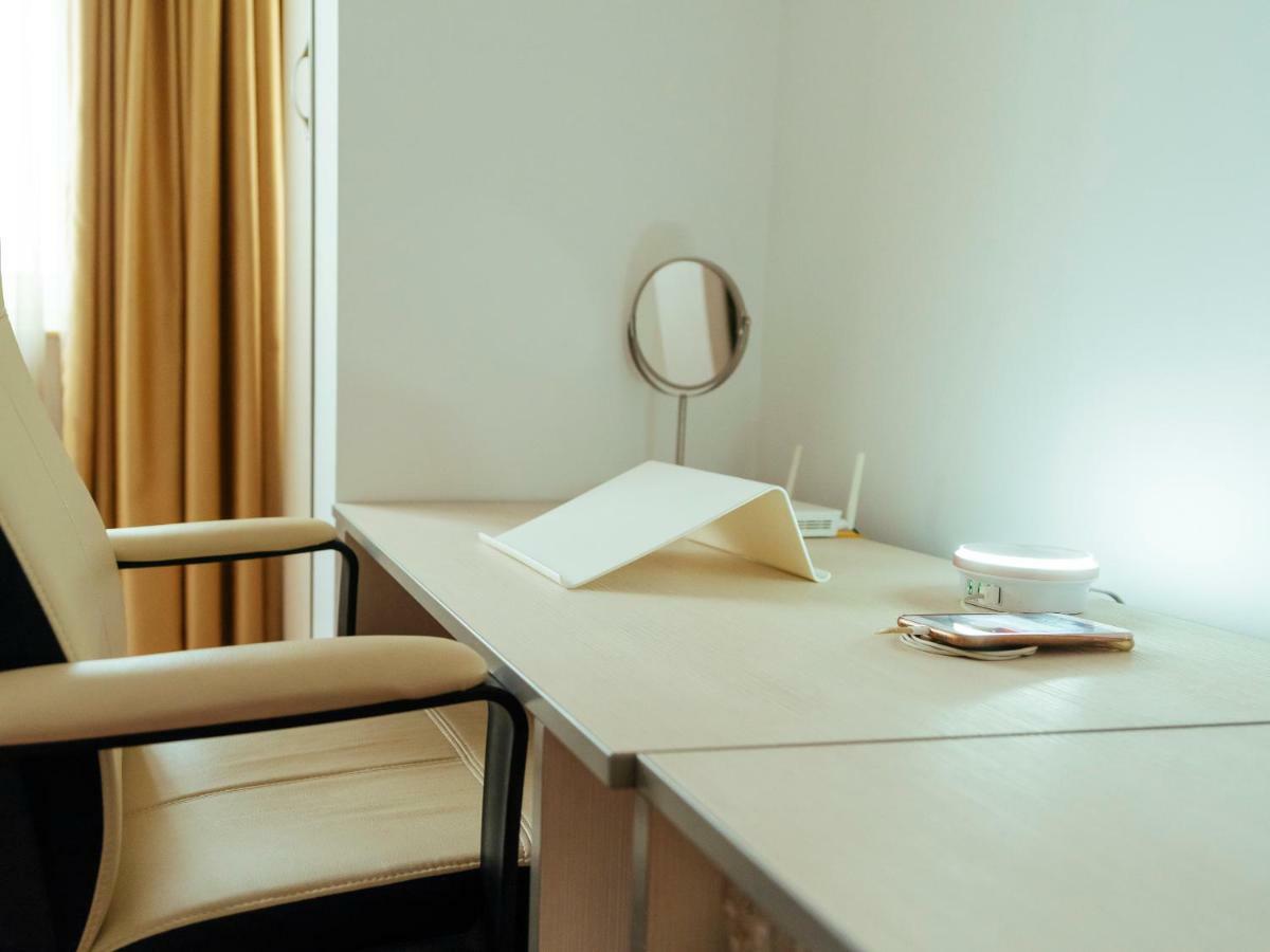 Apartment Cantemir Sunny *