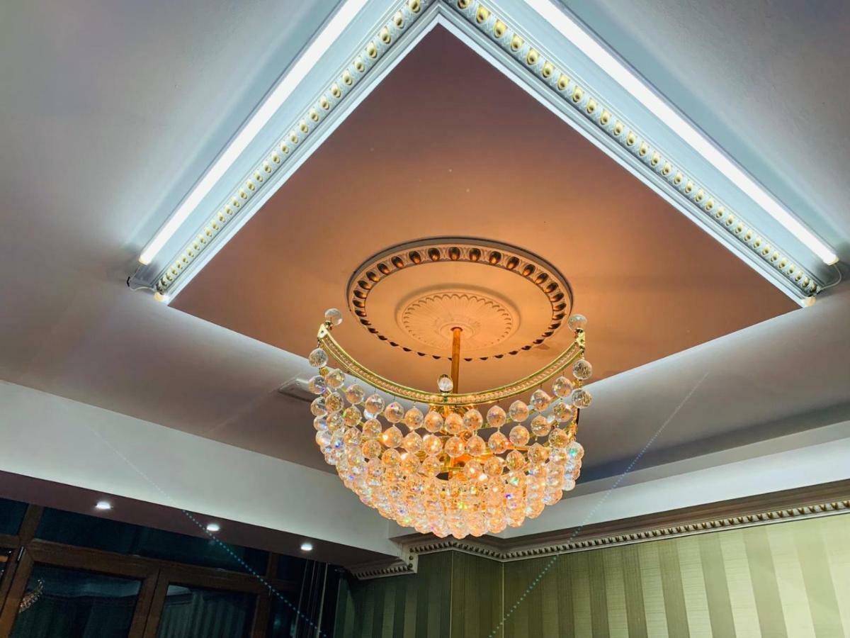 Penthouse Complex 5 * Bucharest