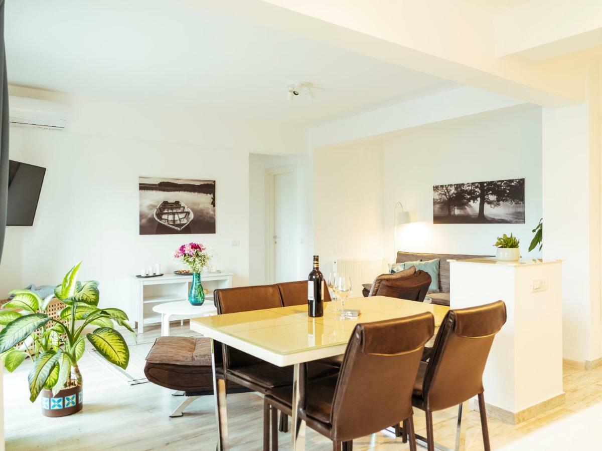 Bright And Spacious Apartment- Piata Amzei *