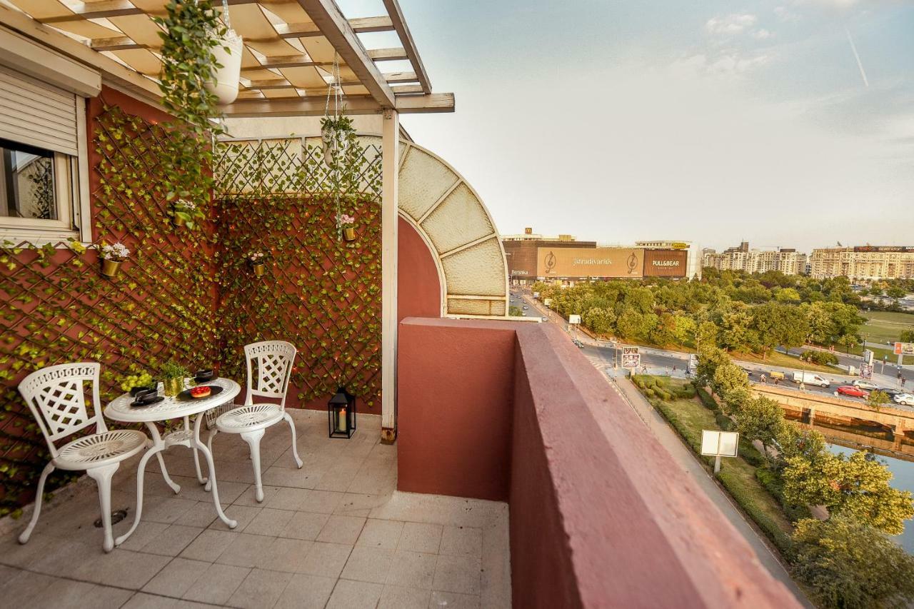 Rooftop View In - Baroque Apt. * Bucharest