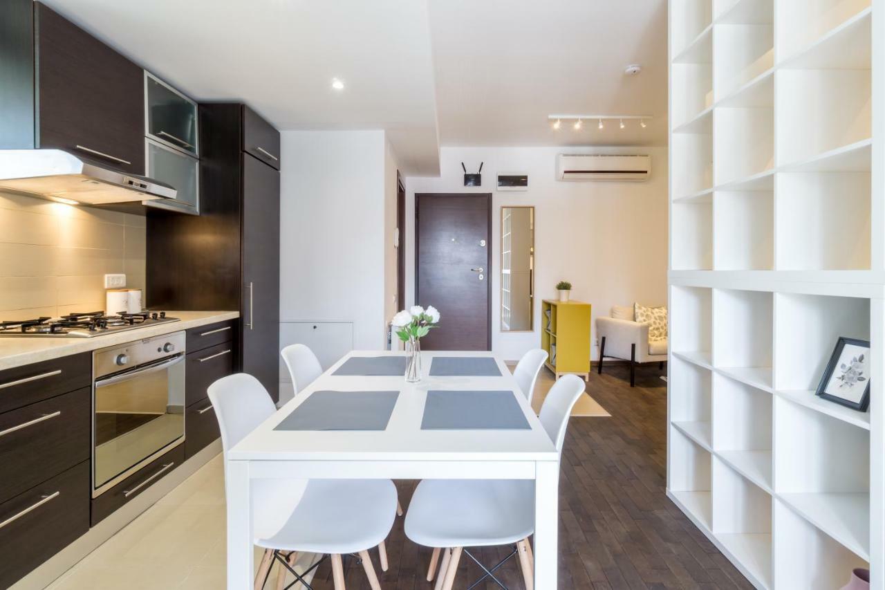 Luxury-central Apartment-victoriei Square-subway