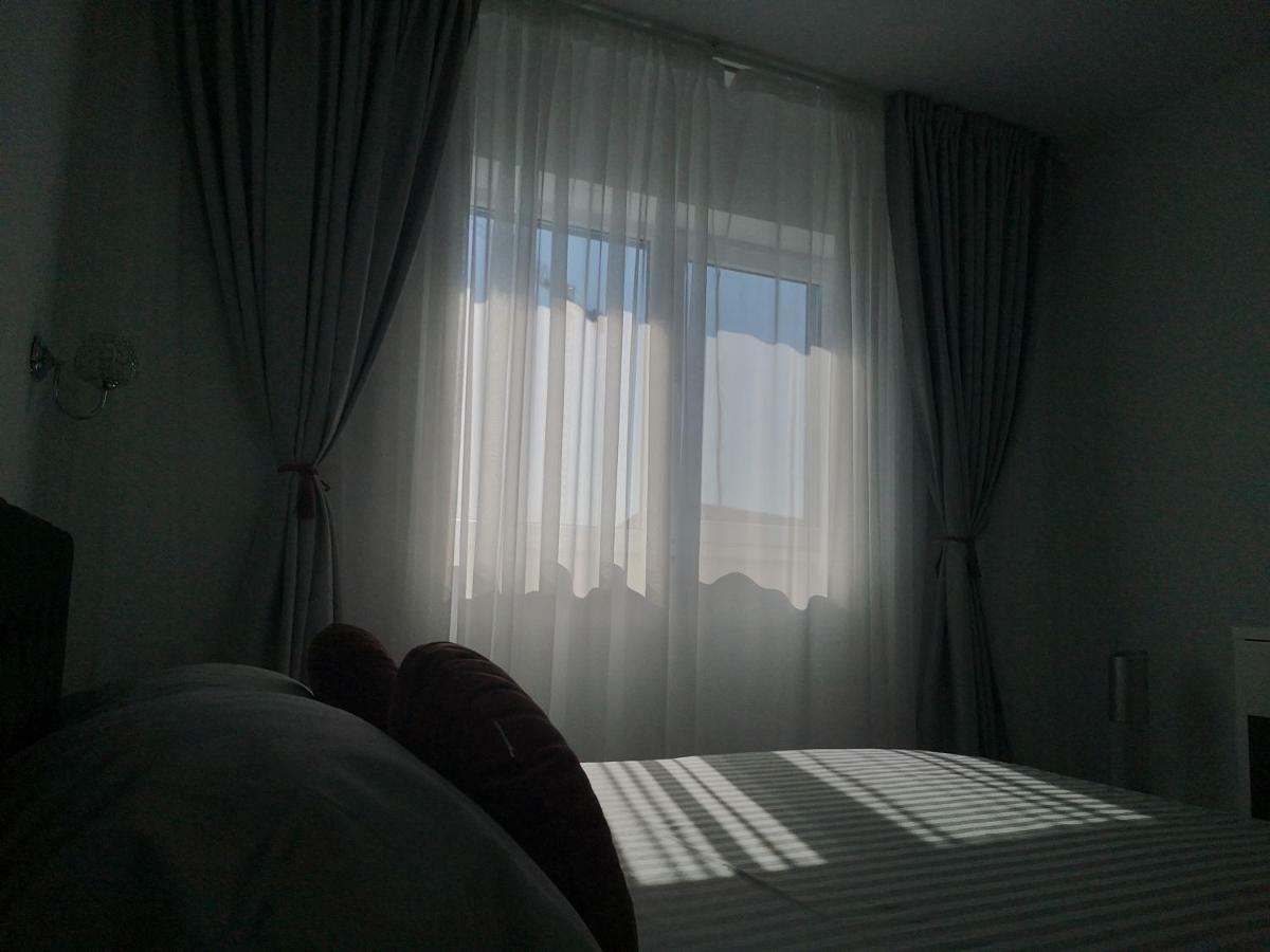 Zen * Bucharest