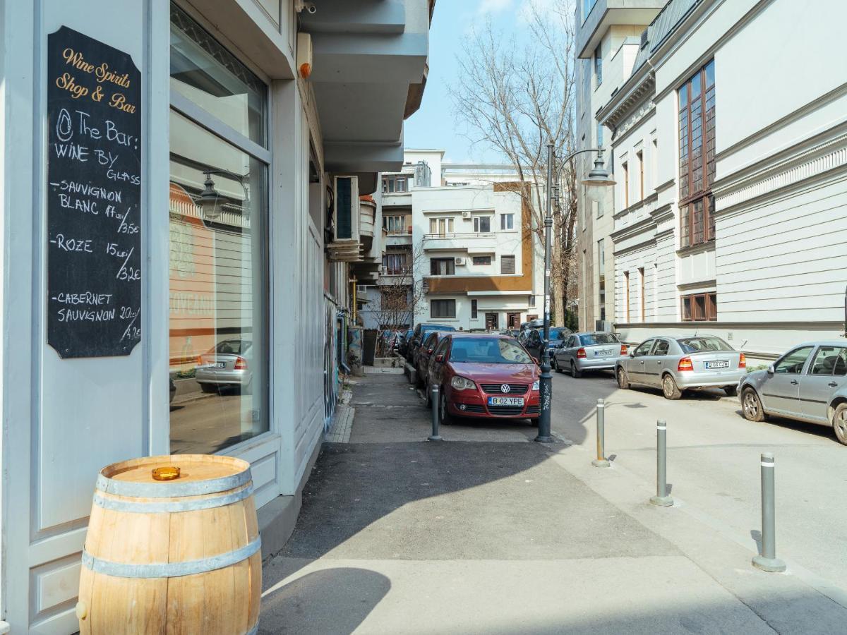 Alba On Calea Victoriei * Bucharest