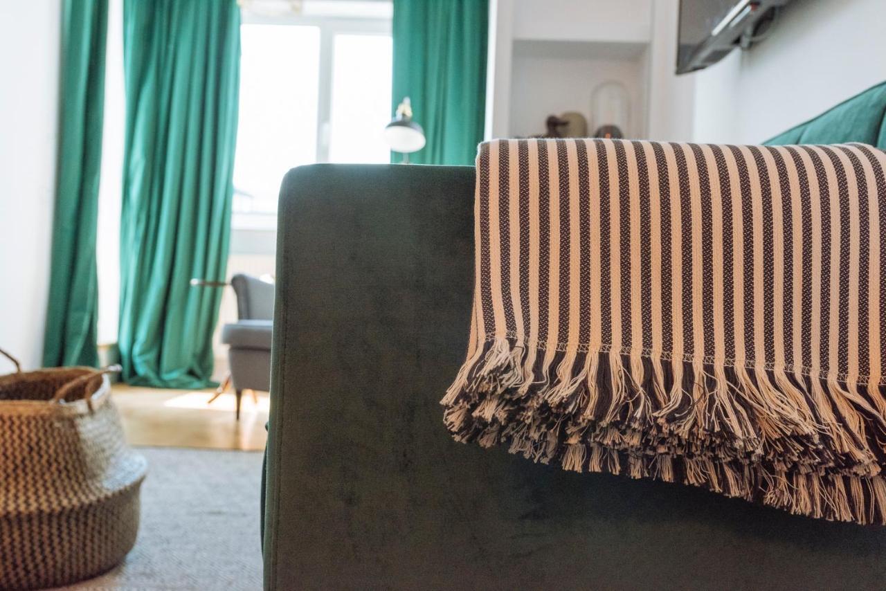 Brezoianu Spacious Flat *