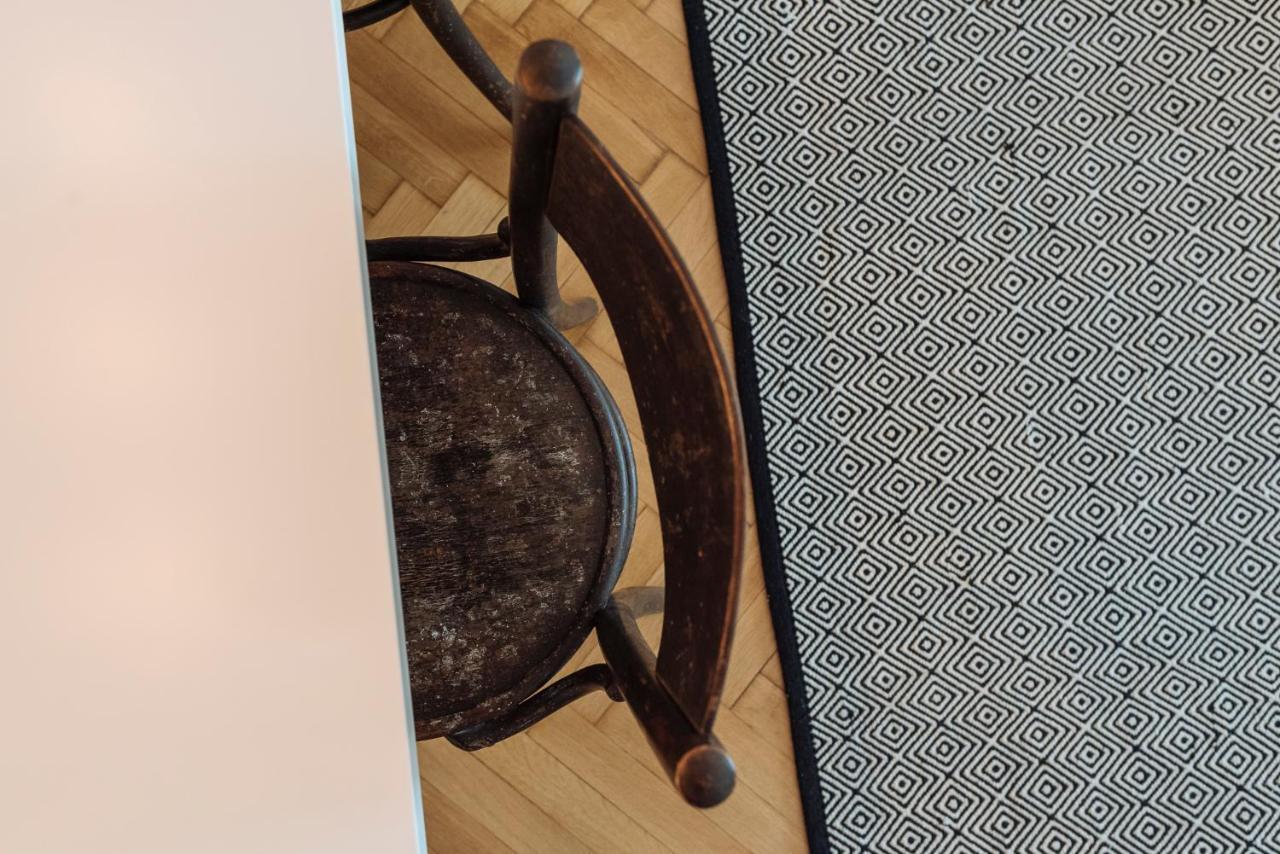 Brezoianu Spacious Flat Apartment