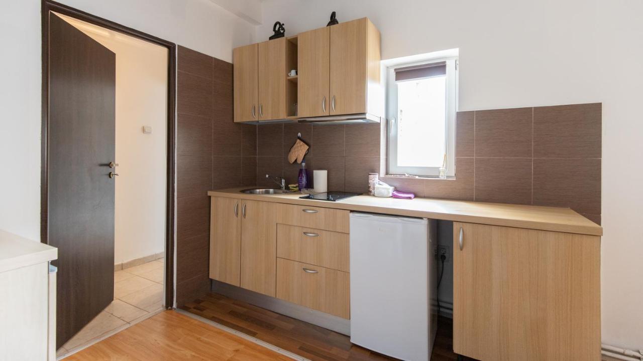 Nicole's Dorobanti Apartamento