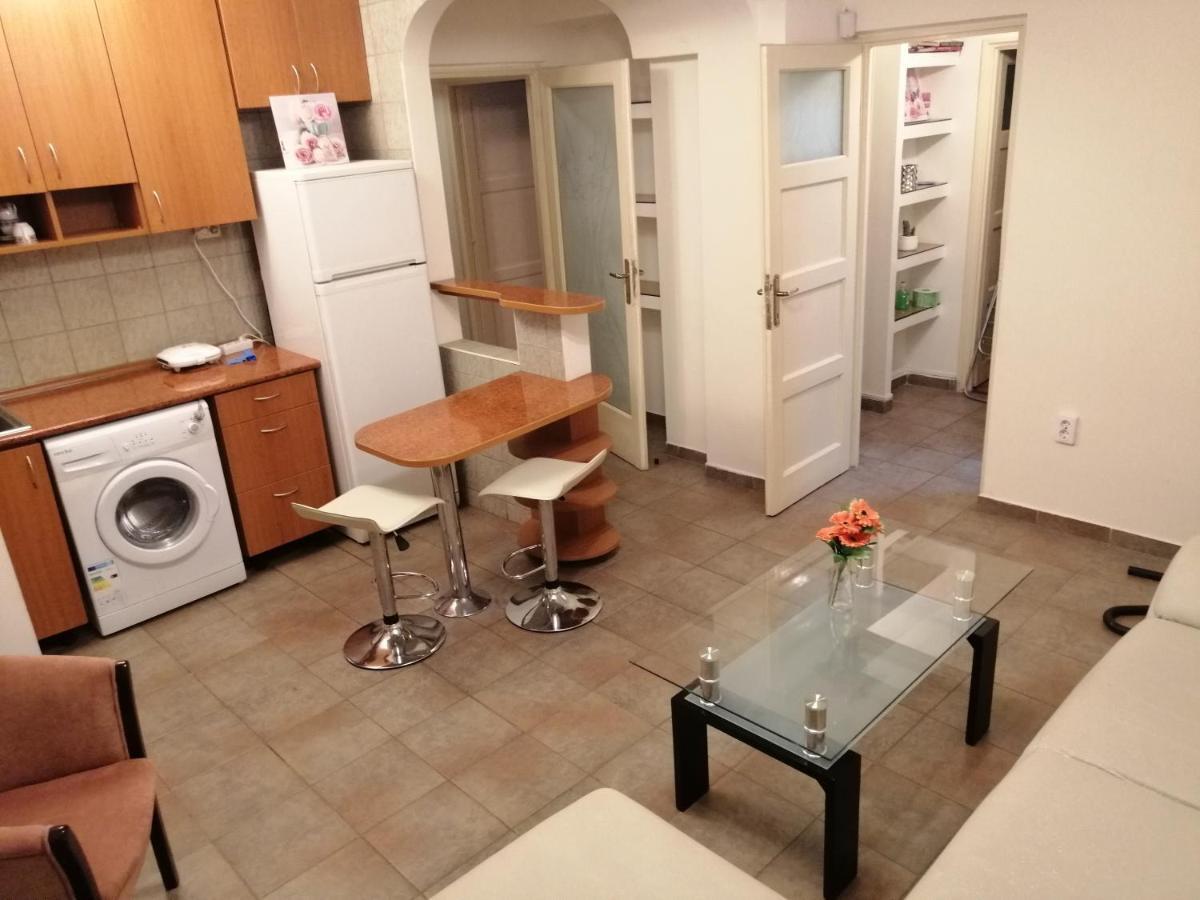 Apartament Old City * Bucureşti