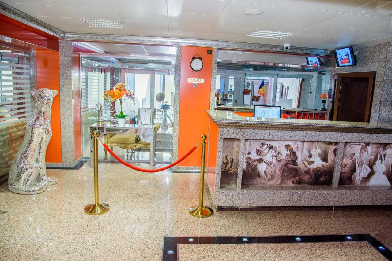 Grand Pier Boutique 4 Stars Villa, Art Museum Deluxe Rooms,best Break From 59 Eur Per Night With Free Italian Breakfast For Minim 4 Nights * Bucareste