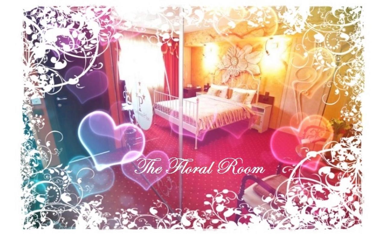 Grand Pier Boutique 4 Stars Villa, Art Museum Deluxe Rooms,best Break From 59 Eur Per Night With Free Italian Breakfast For Minim 4 Nights