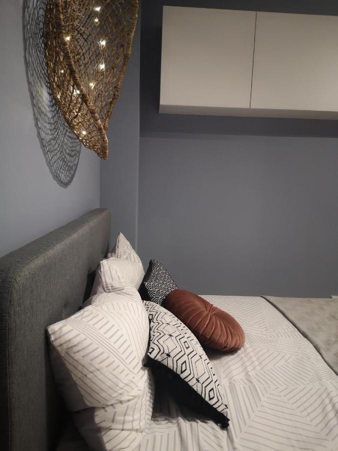 Quadra Trees Studio Apartment *