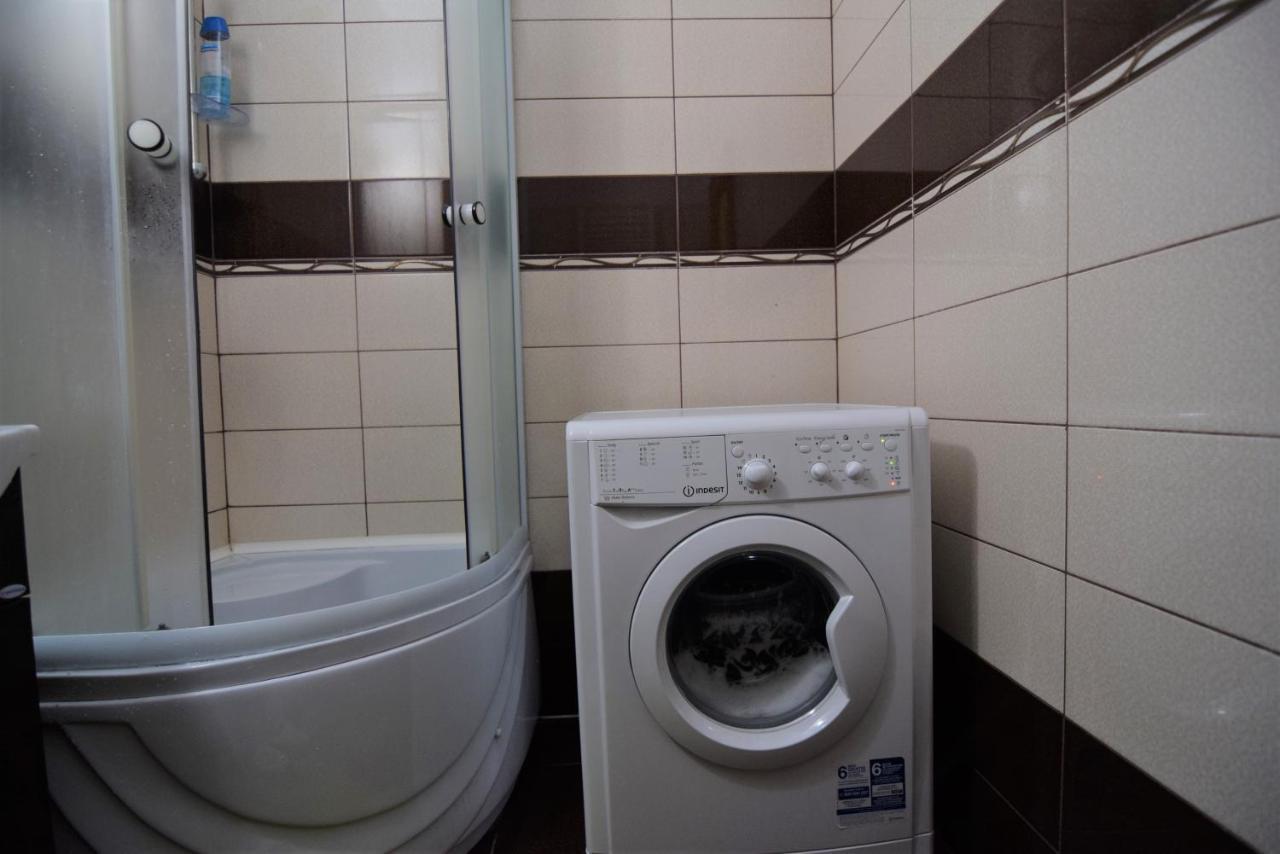 Resedinta Lui Calin - Park Izvor - Old Apartment
