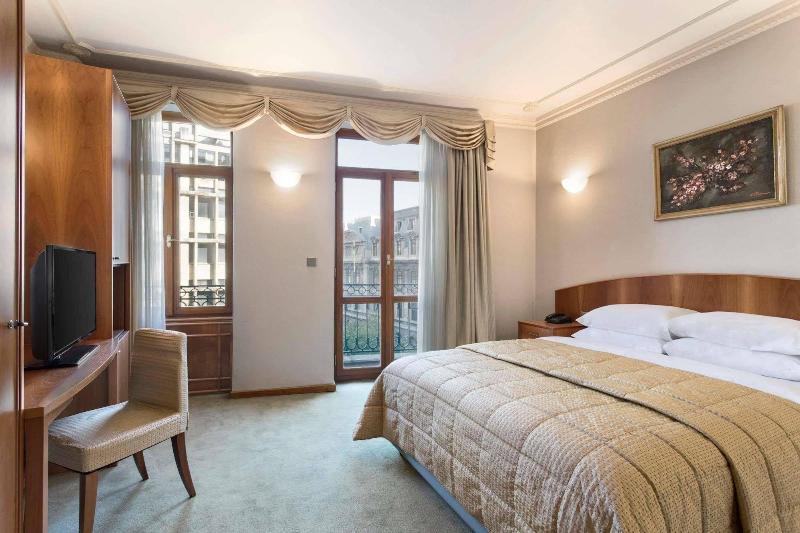 Ramada By Wyndham Majestic Bucureşti