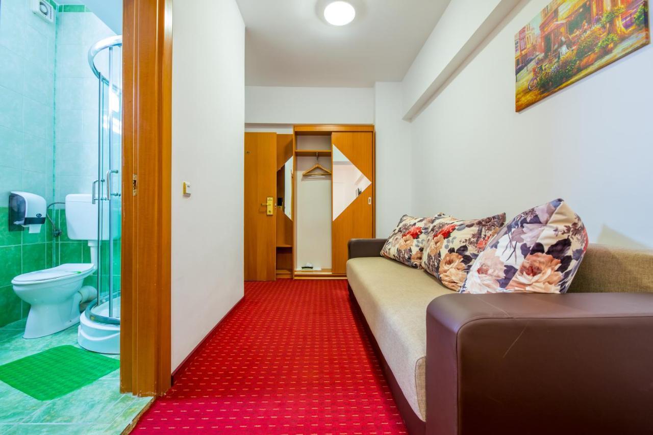 Sir Orhideea Hotel 2*