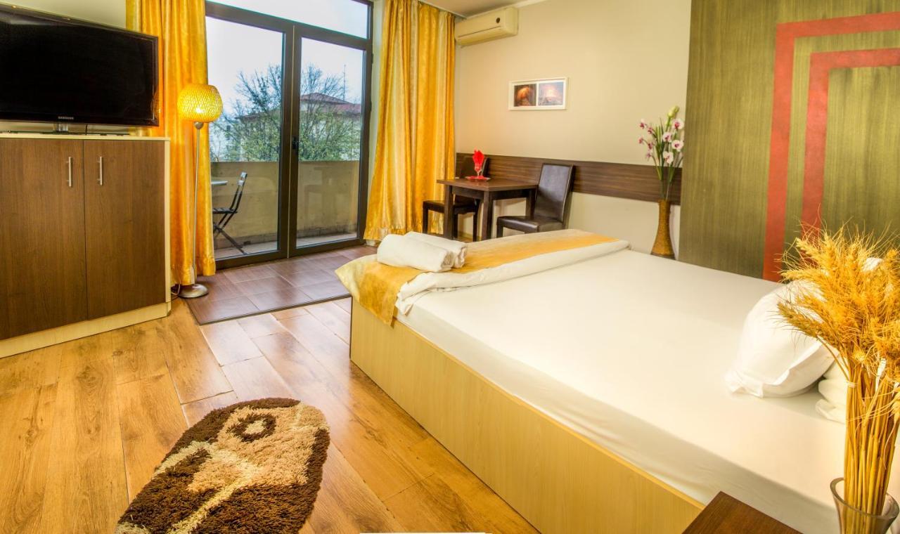 Hotel Eos Hotel 2*