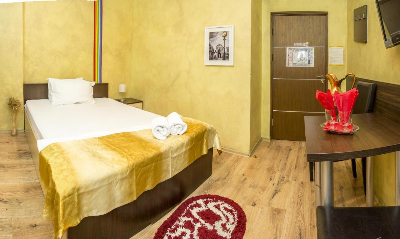 Hotel Eos 2*