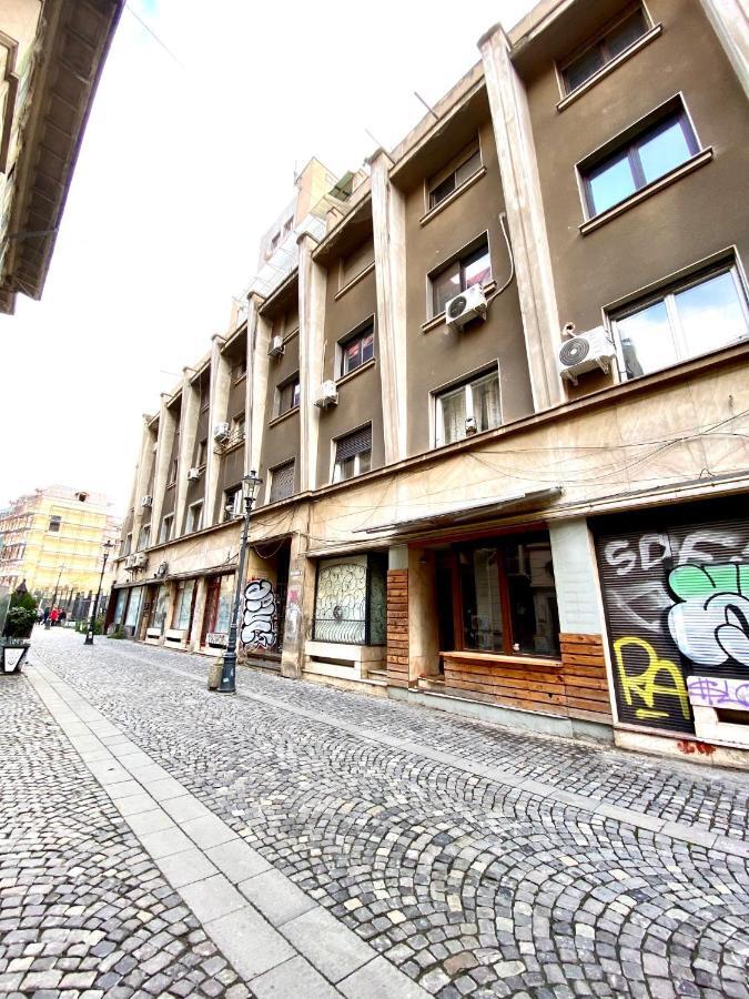 Modern Old Town Central