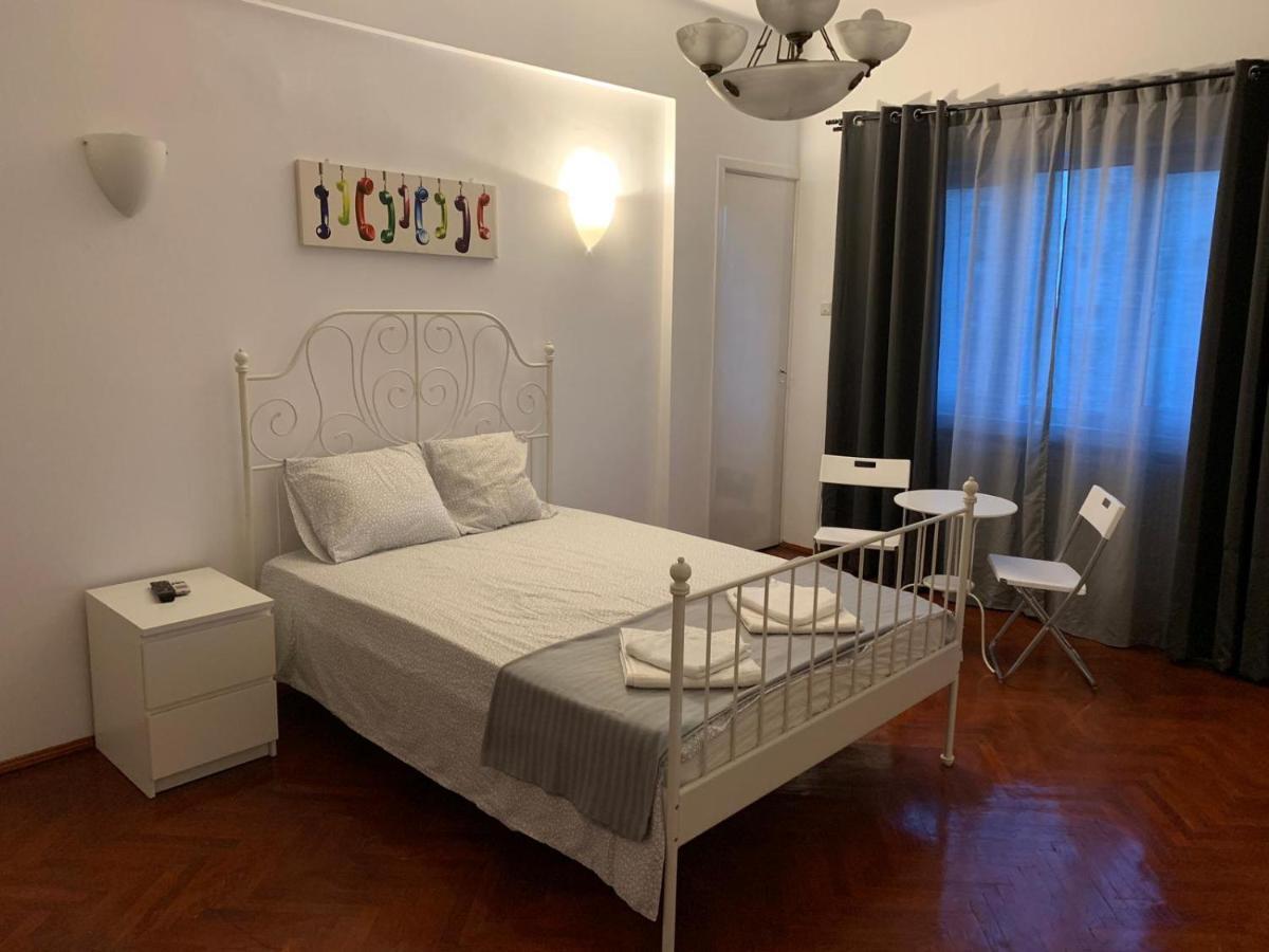 Homestay La Casa De Danel *