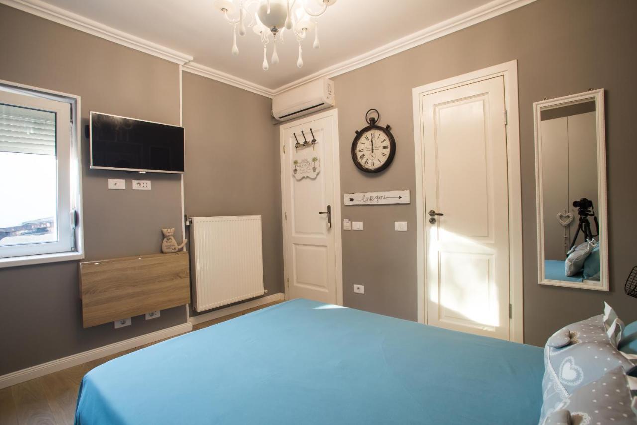 62 Steps To Petit Bonheur Apartamento